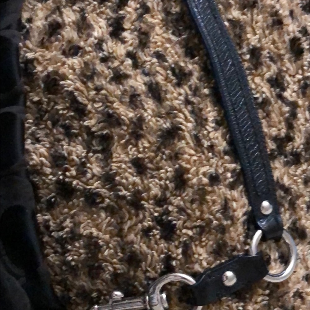 Black coach purse - Picture 2 of 3
